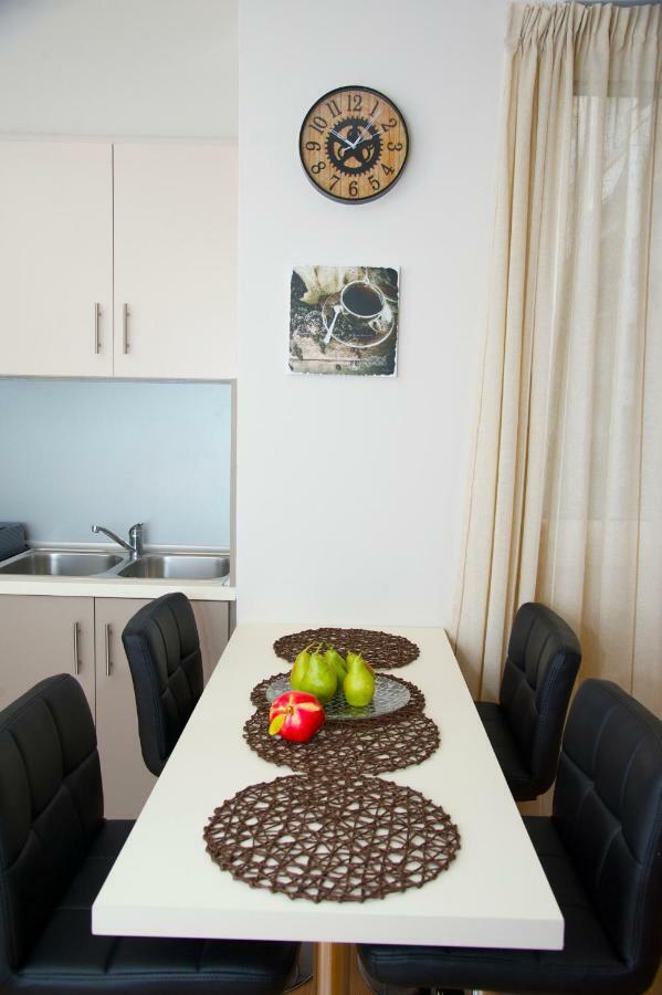 Stylish And Elegant Apts Leilighet Athen Eksteriør bilde